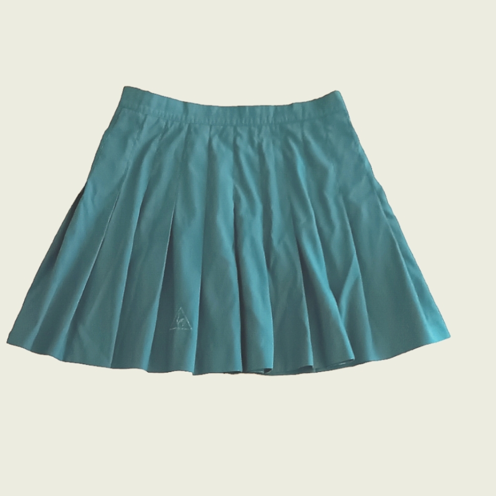 - Le Coq Sportif Pleated Sport  Skirt